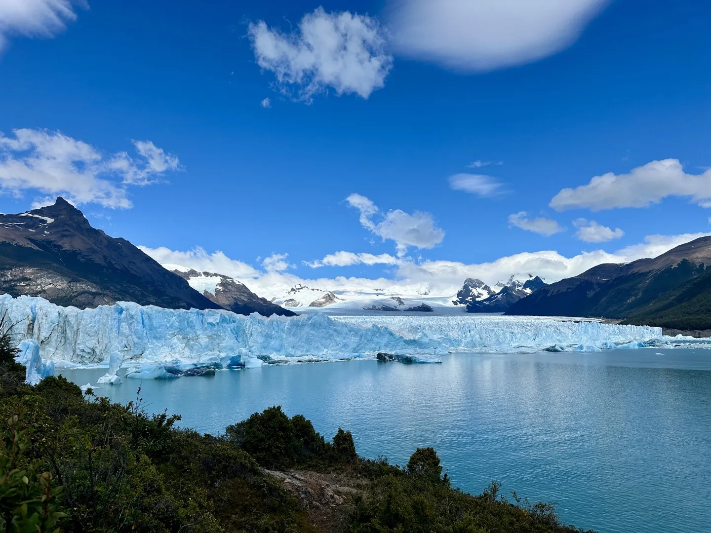 The full width of Perito Moreno Glacier across Lago Argentino, seen from a low viewpoint